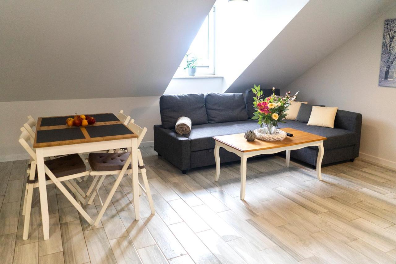 Przy Podziemiach Apartment *